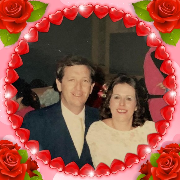 Poshmark profile picture for @mamo